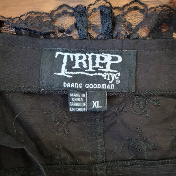TRIPP NYC Hot Topic Skull Embroidery Zip-Up Black Ruffle Lace Corset Top sz XL - Picture 6 of 9